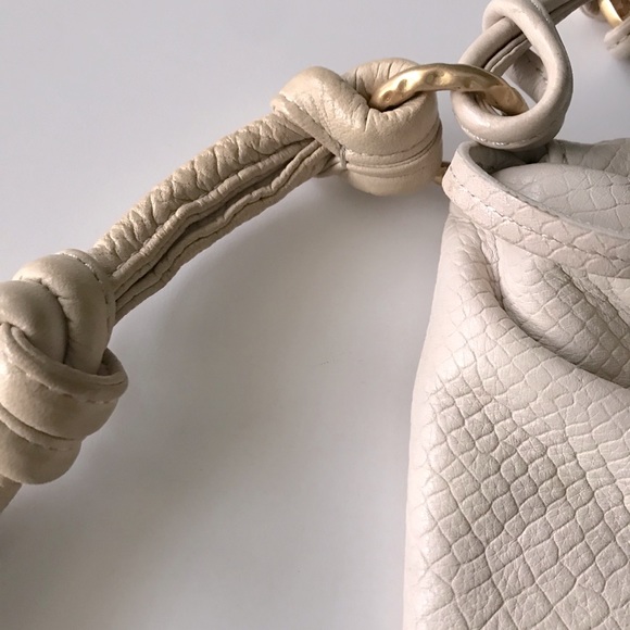 Authentic Micheal Kors purse handbag - Picture 10 of 10